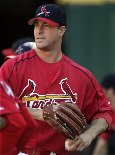 Mulder warming up...